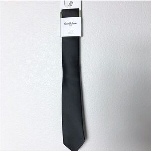 Goodfellow & Co Men’s Tie Black Sleek Silky